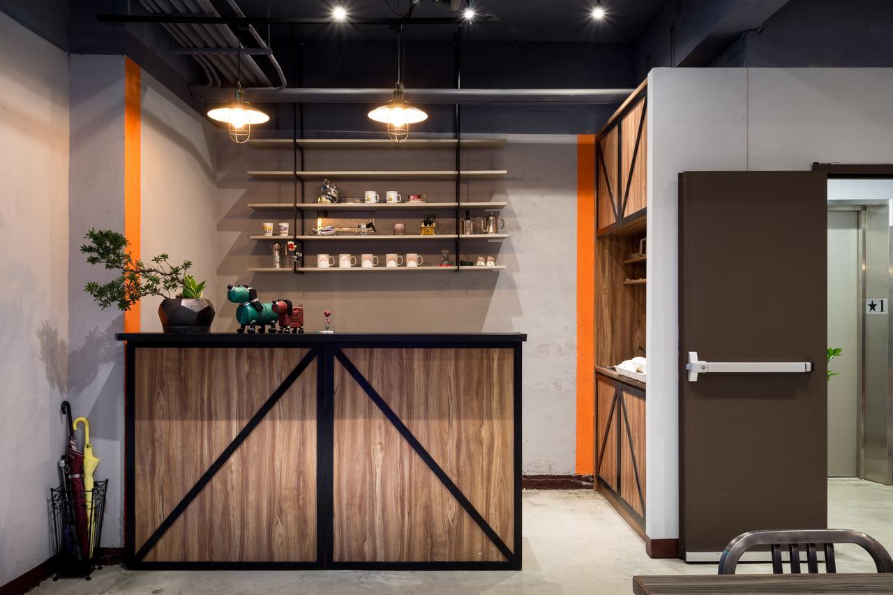 Taipei Travelers International Hostel Tamsui Exterior foto