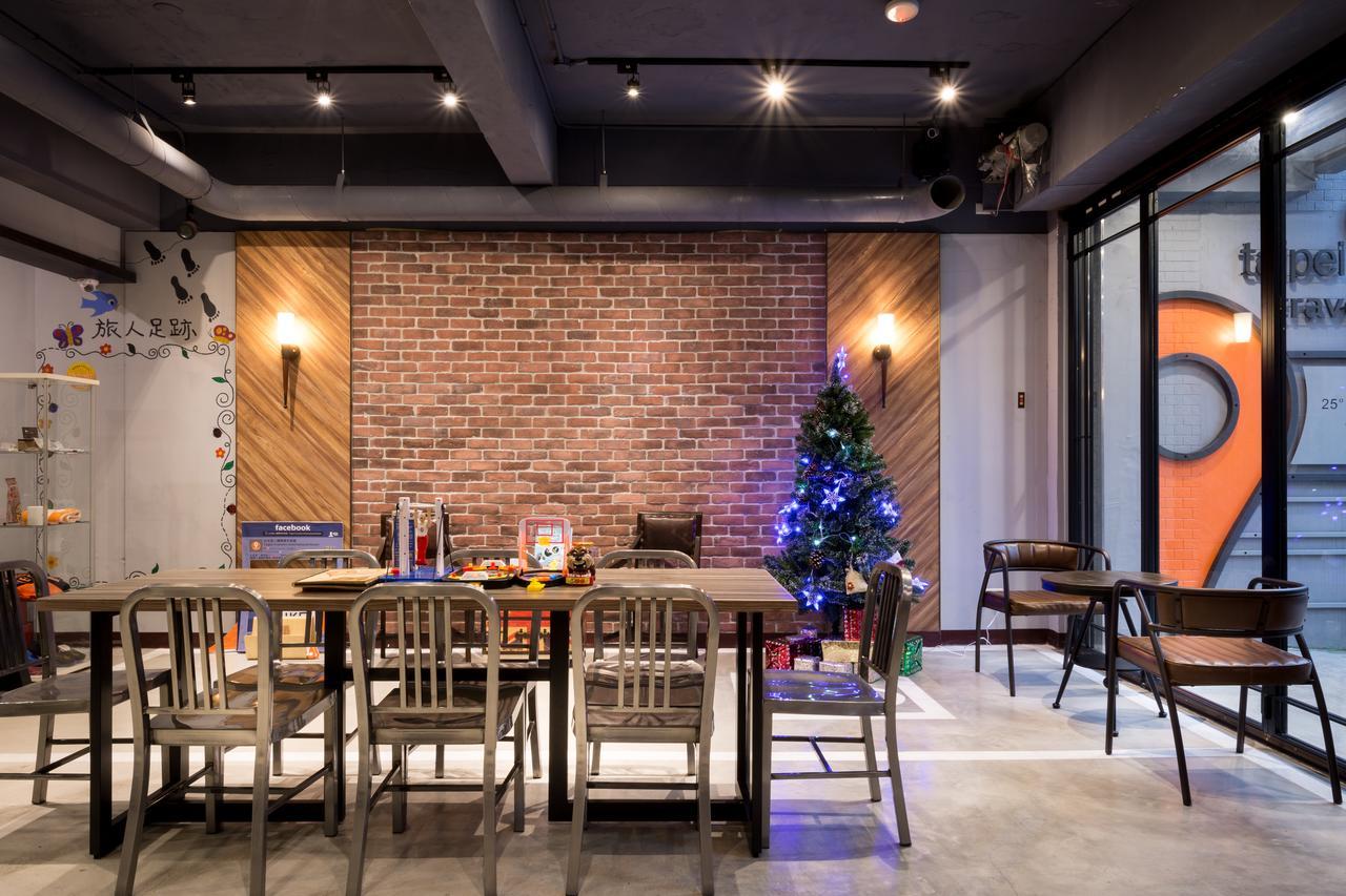 Taipei Travelers International Hostel Tamsui Exterior foto